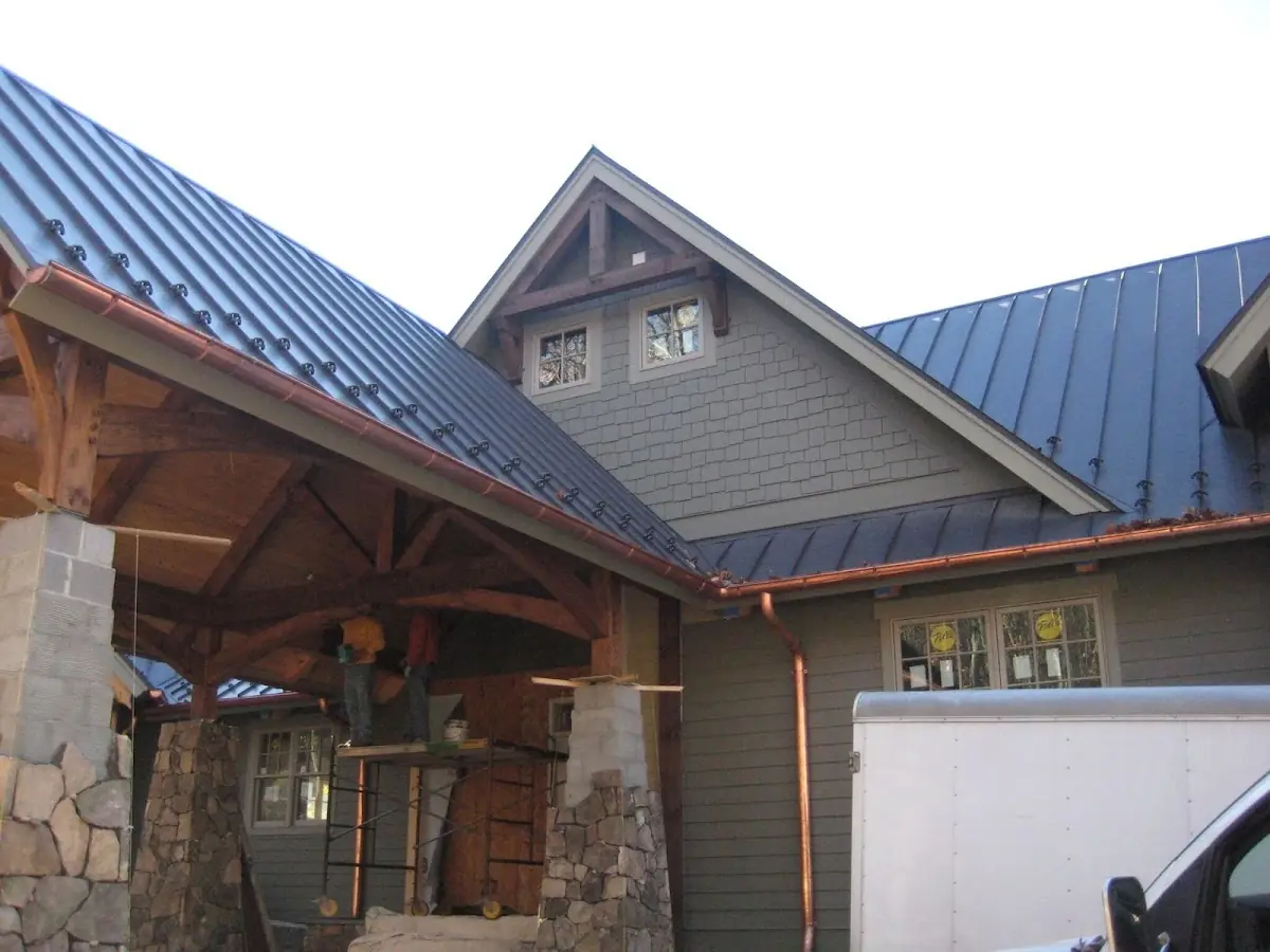 Craftsman Roofing team delivering quality roofing work in Coeymans